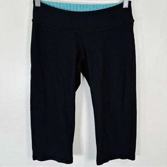 Ivivva Girl Cropped  Reversible Legging - Picture 12 of 13